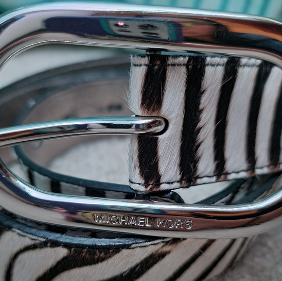 🏁 Michael Kors Zebra Print Dyed Cow Hair Belt - Size L - Picture 2 of 10